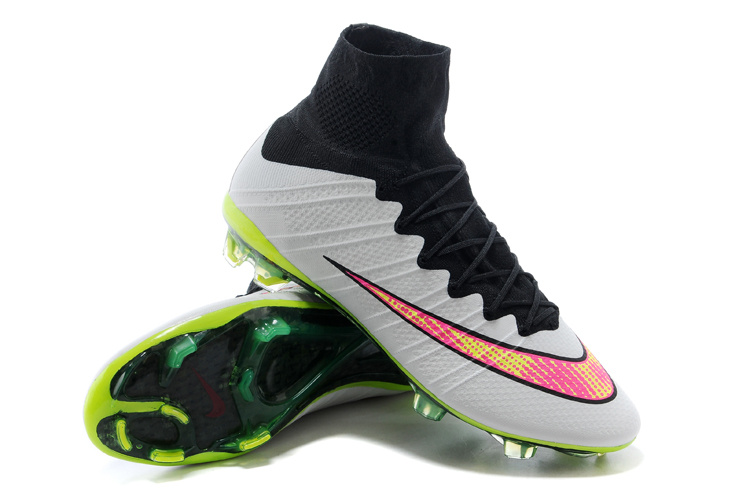 CR7's New Boots ! Cristiano Ronaldo's Mercurial Superfly V
